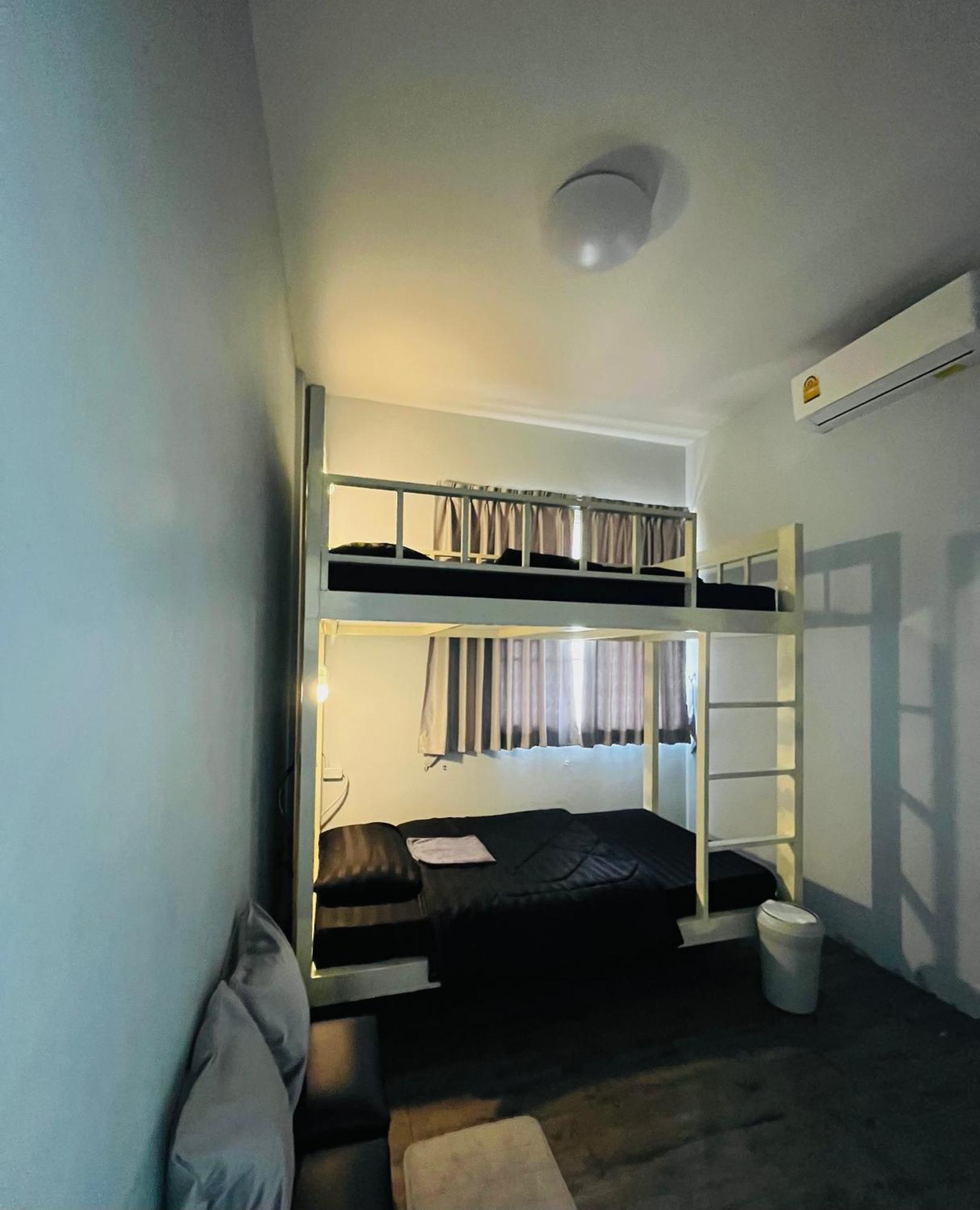 Patone Hostel Аюттхая Экстерьер фото