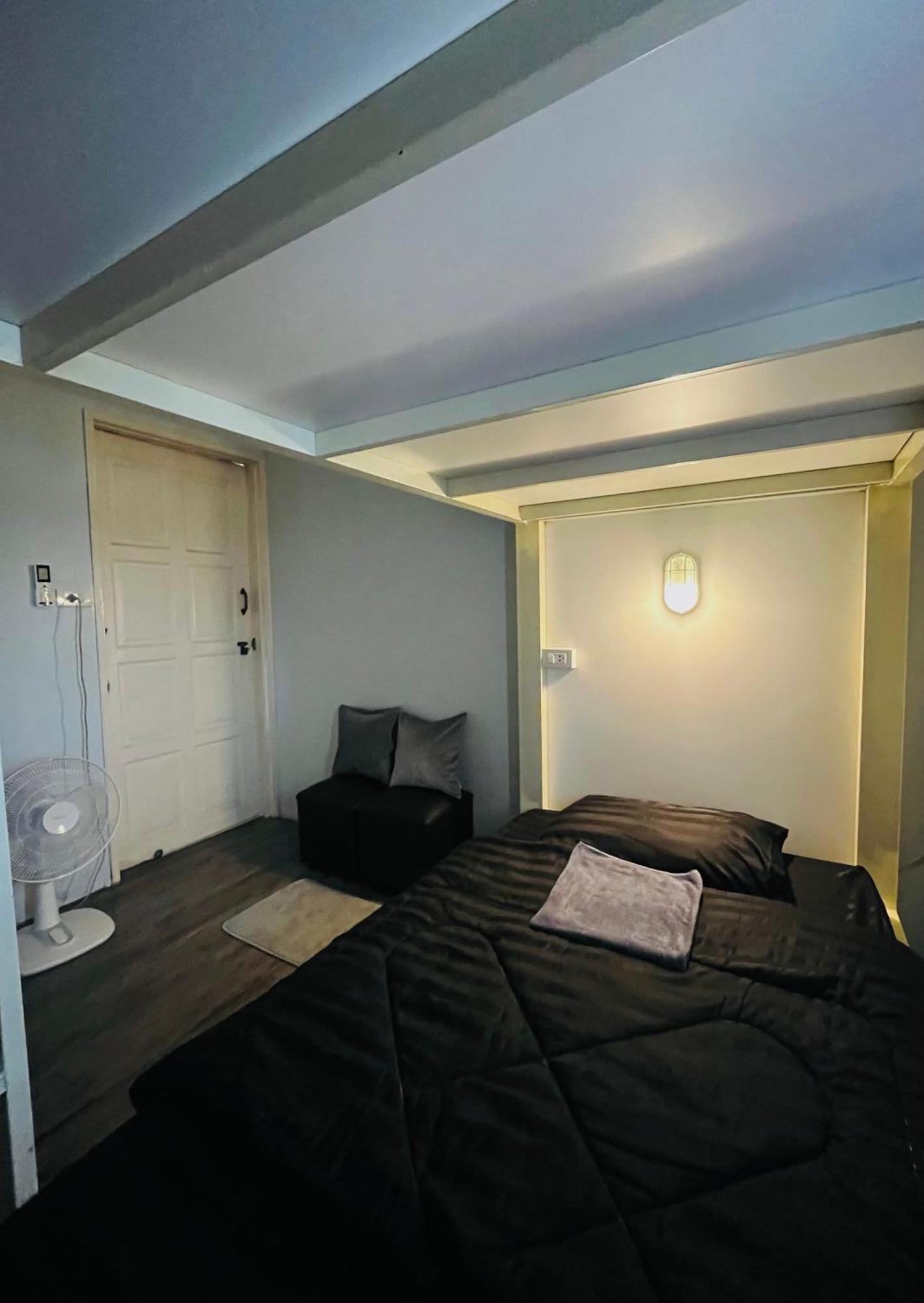 Patone Hostel Аюттхая Экстерьер фото