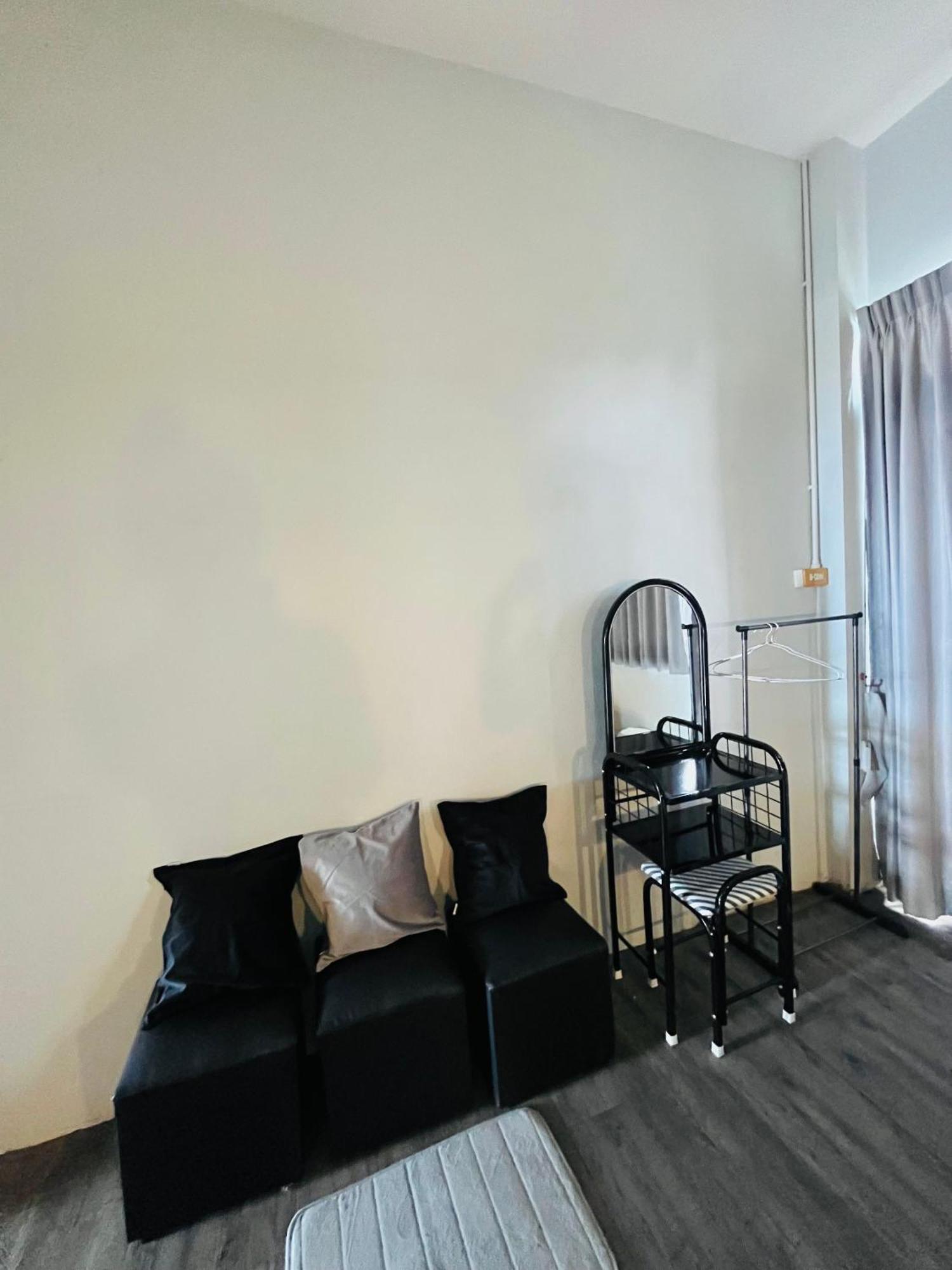Patone Hostel Аюттхая Экстерьер фото